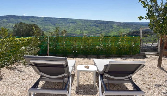 St Visianos Stone House, a charming countryside villa in Filousa in Filousa