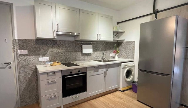 Beautiful apartment in peaceful part of Nicosia centre close to all amenities in Egkomi Lefkosias