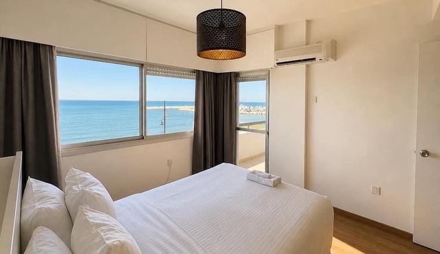 2BR Seafront Apt. in center with community pool