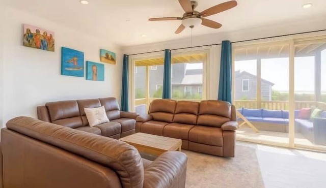 Gatsby’s Main Level. Ocean Bay Park. Heated Saltwater Pool + Hot Tub. Sleeps 14 in Ocean Beach