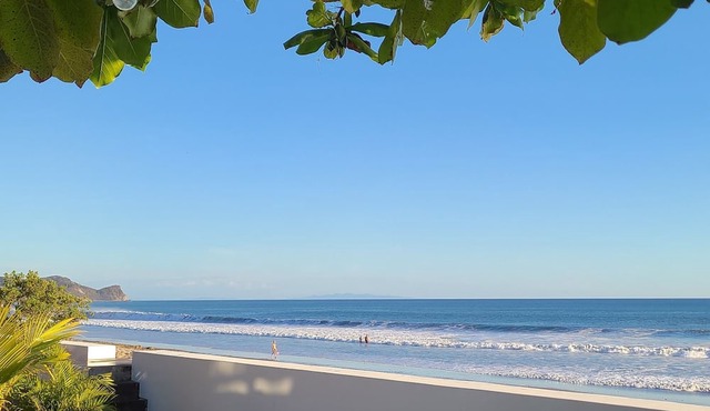 Casa Ohana: Beachfront Family Retreat w/Pool, Ocean Views & Steps to the Beach in Popoyo