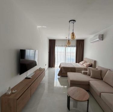 New Luxury Studio In Caesar Resort & Spa in Dherinia