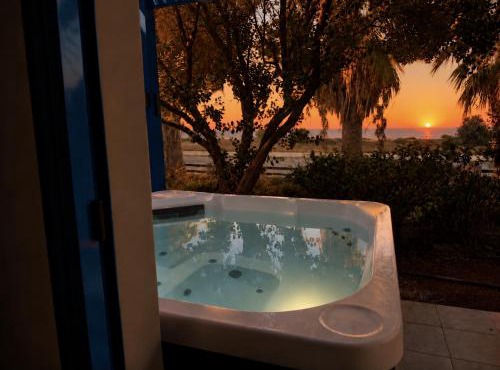 Seafront Villa with Private Pool in Peyia