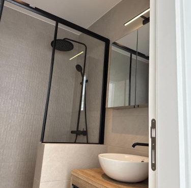 Mediterra Defne Bahçe Manzaralı Modern Daire in Ayios Dhometios
