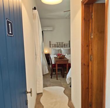Villa Oikia Roti appartments in Vasa Kilaniou