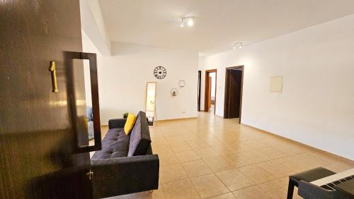 SKY Line City Rooms, 150m from Chabad Lubavitch in Larnaca