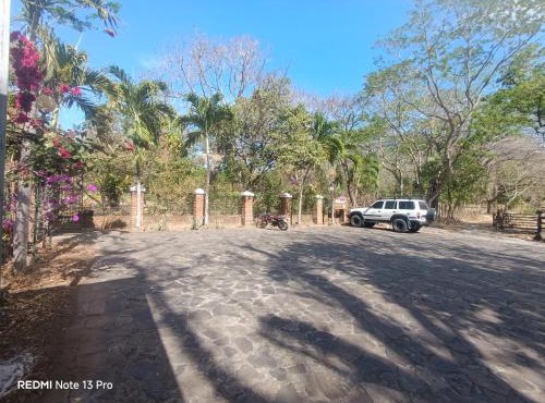 El Porvenir Eco-Lodge in Santa Cruz
