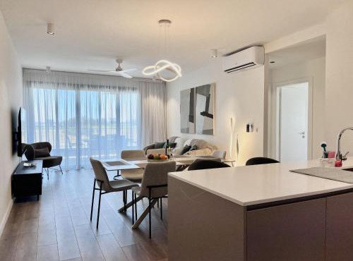 STAY Sunset Gardens Apartment in Limassol