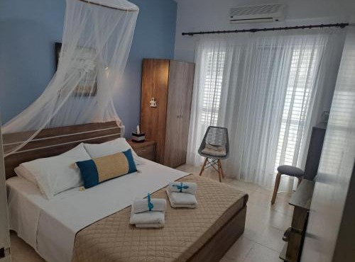 House Near The Beach (Militsa & Aggeliki) in Perivolia