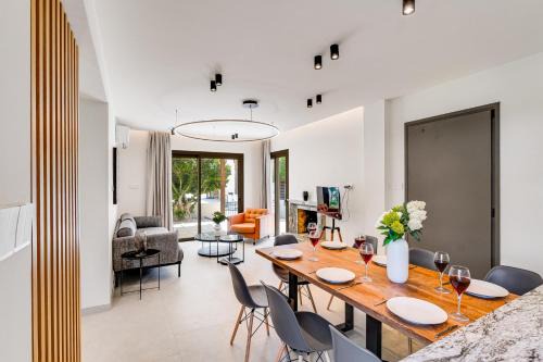 Villa Dara by Ezoria Villas in Ayia Napa