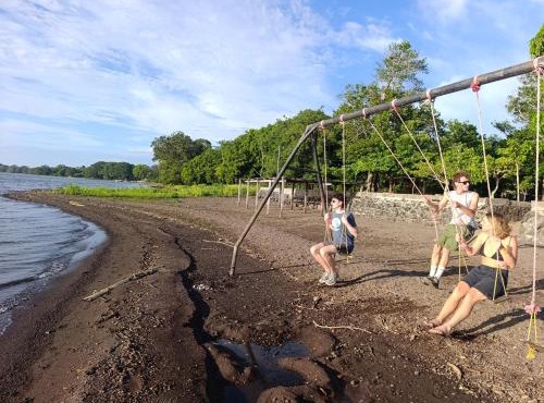 Kencho's Beach House-Sunset & Beachside stay in Ometepe in San Juan del Sur