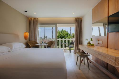 Nissi Beach Resort in Ayia Napa