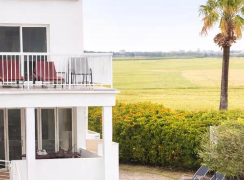 Boho Beach House in Perivolia