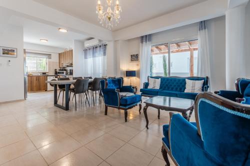 Seaview Sanctuary House in Larnaca