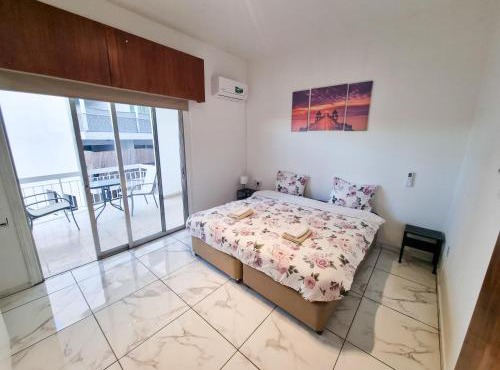 CityCenter Rooms Next to the Beach in Larnaca