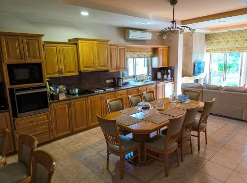 Anton Grand Estate - 5BR Villa with Private Pool