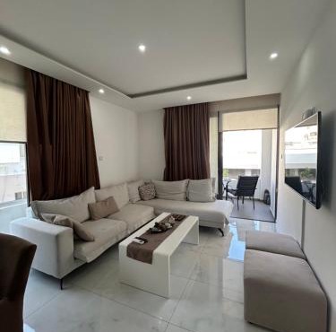 Sia-Serenity Finikoudes Apartment in Larnaca