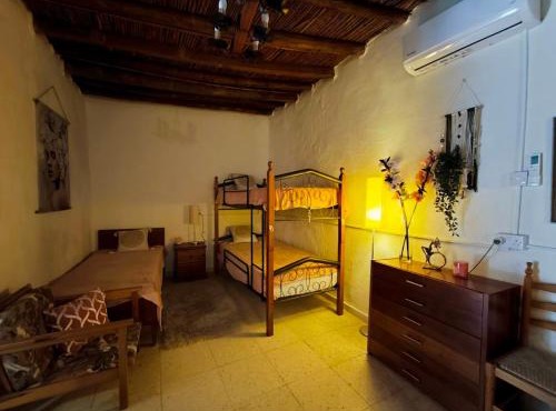 DC Family Home & Garden - Traditional village house