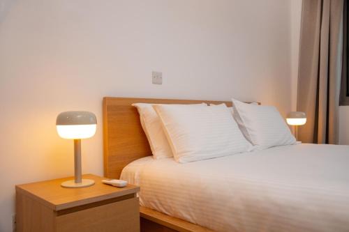Crown Hall Suites