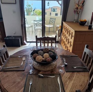 2 Bed Apartment Pool and Sea Views in Oroklini in Oroklini
