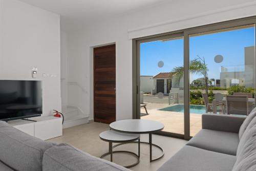 Serenity Waves Villa 26 in Larnaca