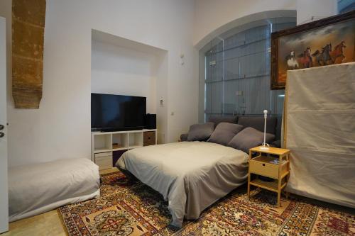 Large Kamara Studio in Nicosia