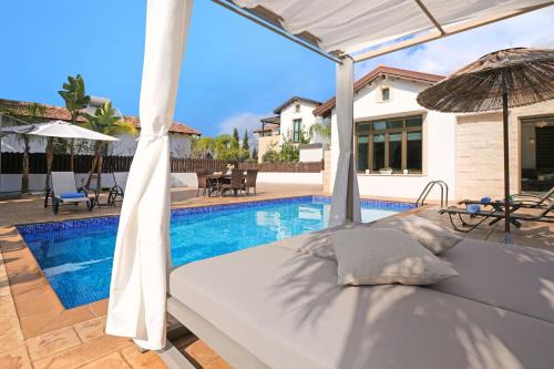 Villa Lara - 3bed Bangalow with Large Pool in Ayia Napa