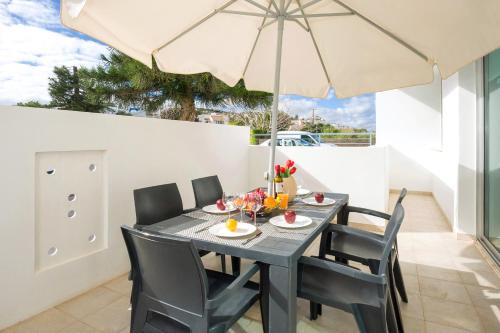 Calypso - Coralli Beachfront Apartment in Protaras
