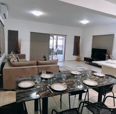 Oasi Rejuve Villa in Meneou