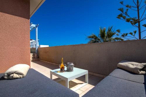 Antonia's Palace Rooftop Jacuzzi Stunning View