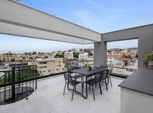 Sanders Elgio in Limassol
