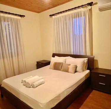 Country-Cozy Villa Pissouri Village in Pissouri