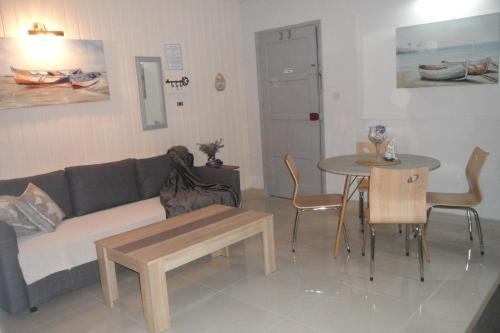 Apartment Ground Floor, FREE INTERNET in Ayia Napa