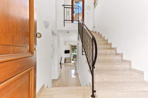 2 bedroom Villa Destu with private pool and golf views, Aphrodite Hills Resort in Kouklia