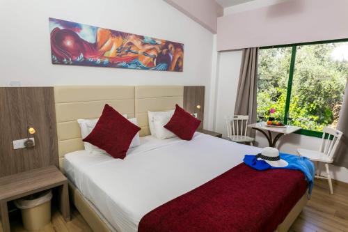 Fitosinn Hotel in Paphos