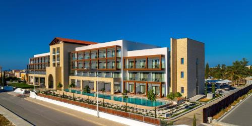 Aliathon Ionian in Paphos