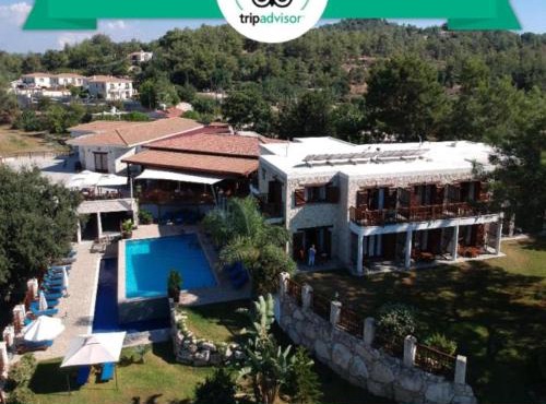 Demetriou Paradisos Hills Hotel