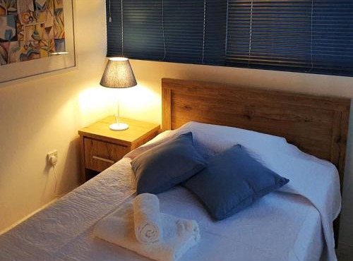 EasyStay Two Bedroom Apartment in Larnaca