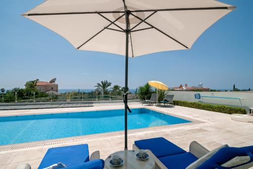 Villa Verdi: Luxury villa with private pool in Peyia