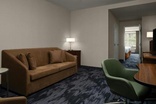 Fairfield Inn 